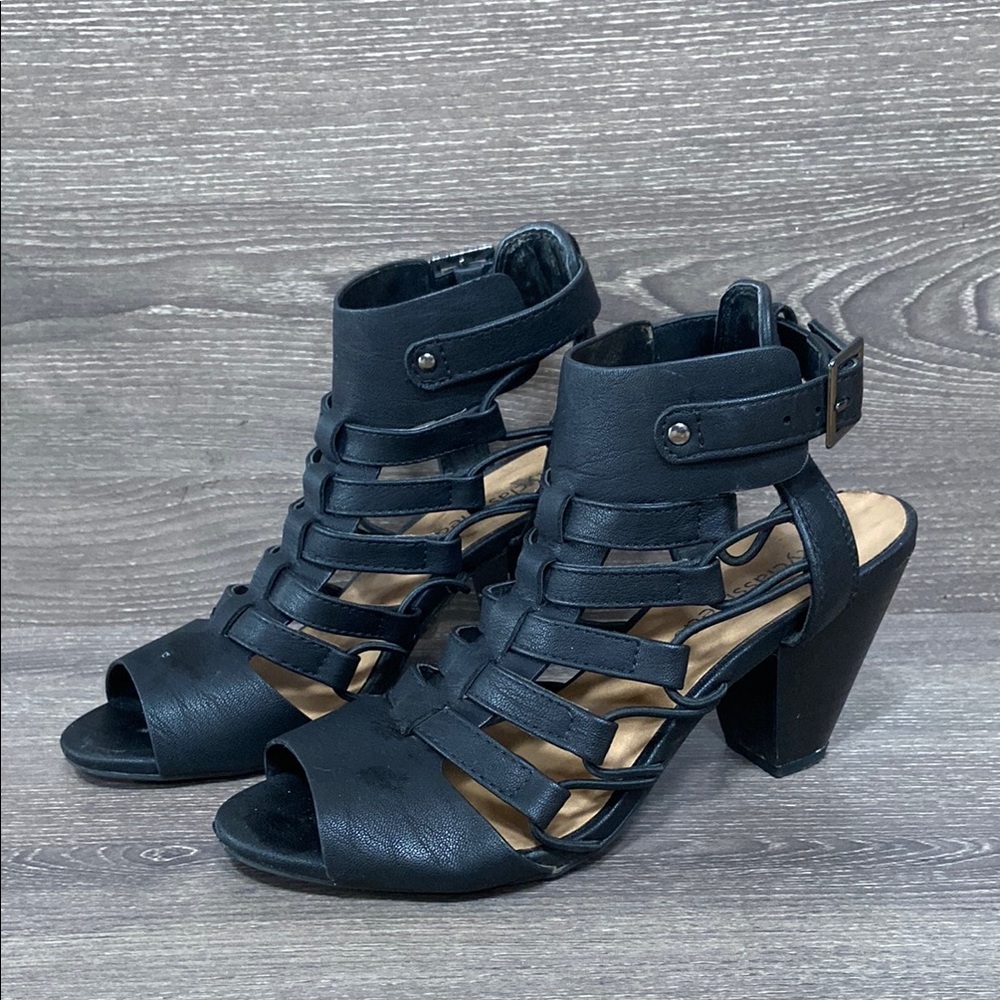 City Classified Womens Gladiator Strappy Heeled Sandals Block Heel Black Sz 5.5